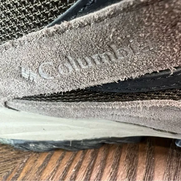 Columbia Crestwood Hiking Boots Men's Waterproof Mid Outdoors Shoes.