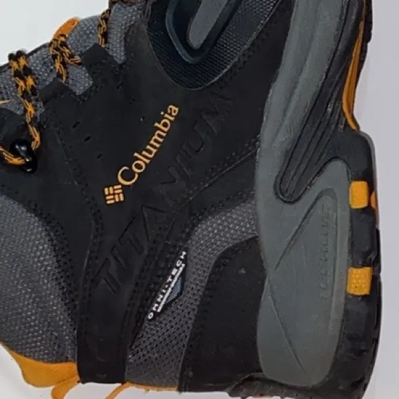 Columbia Titanium Omni Tech Waterproof Breathable Men Shoes Boots Size 12 US