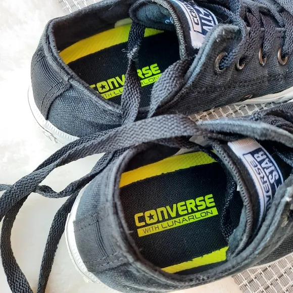 Converse Chuck Taylor II All-Star Lunarlon Low Top Sneakers Shoes Youth 1 Unisex