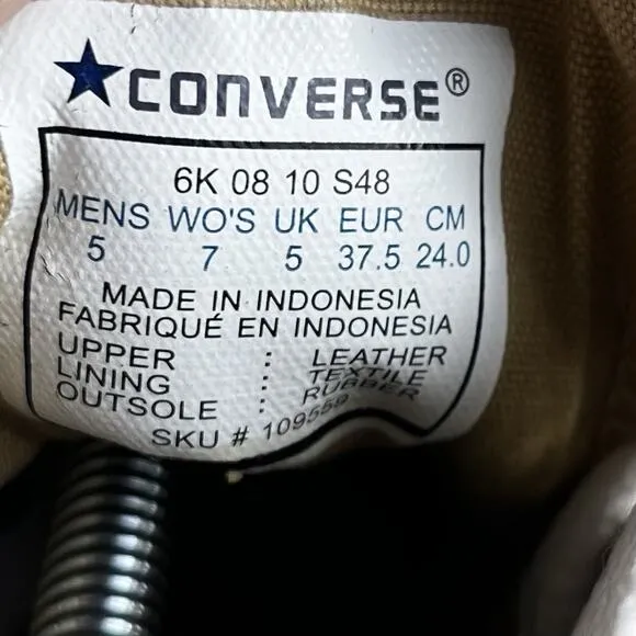 Converse Chuck Taylor Women's Size 7 / Men's 5 Sneakers Fur Cuff Tan Suede Shoes