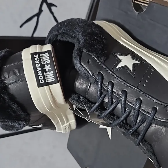 Converse Shoes One Star Ox Faux Fur Sneakers 5 NWB