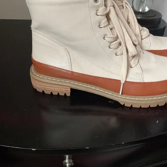 COPY - NWOB booties by Mi.iM