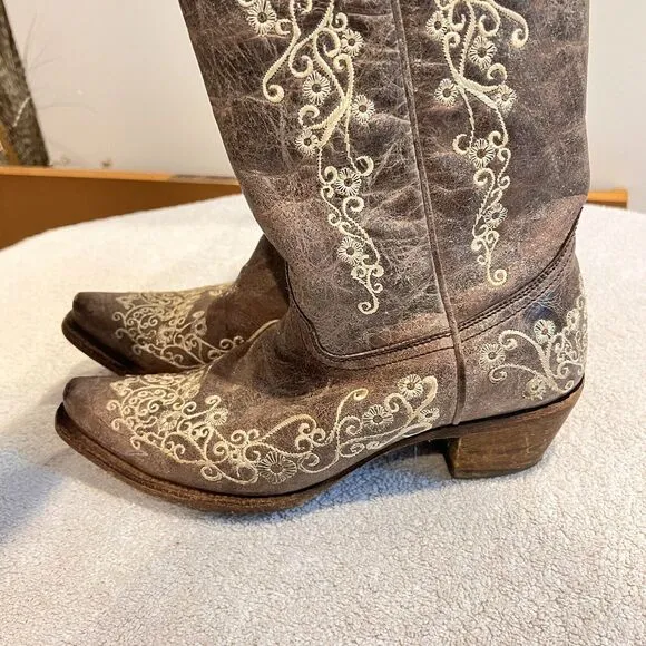 Corral Distressed Brown Cowgirl Boots Bone Embroidery 7.5 Western Cowboy Boho