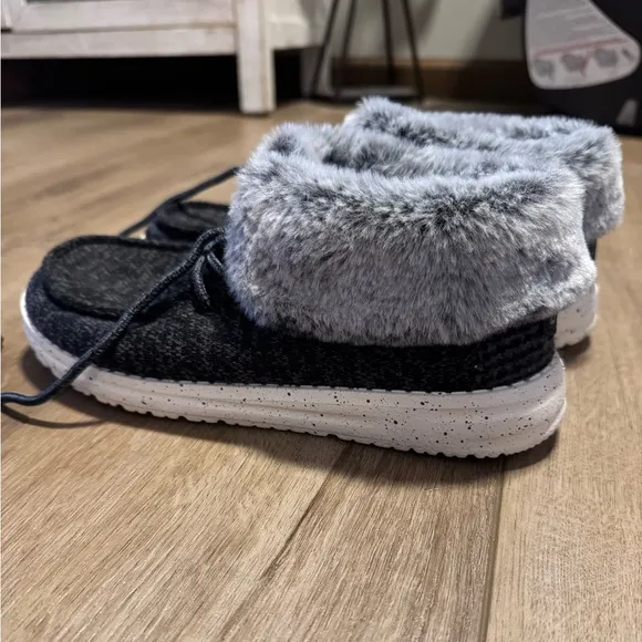 Cozy Black and Gray Fur-Lined Hey Dude Shoes