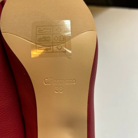 C.Paravano C Buckled Red Pumps Kitten Heels Size 38