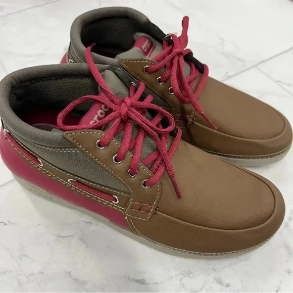 CROCS Men’s Beach Line Boat Chukka Boot Brown &amp; Red Lightweight 10