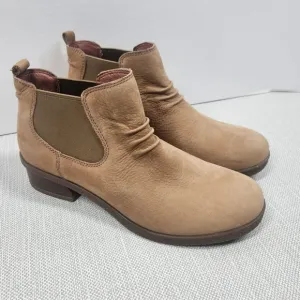Dansko Bea Biscotti Size 39 Tan Leather Boots Waterproof
