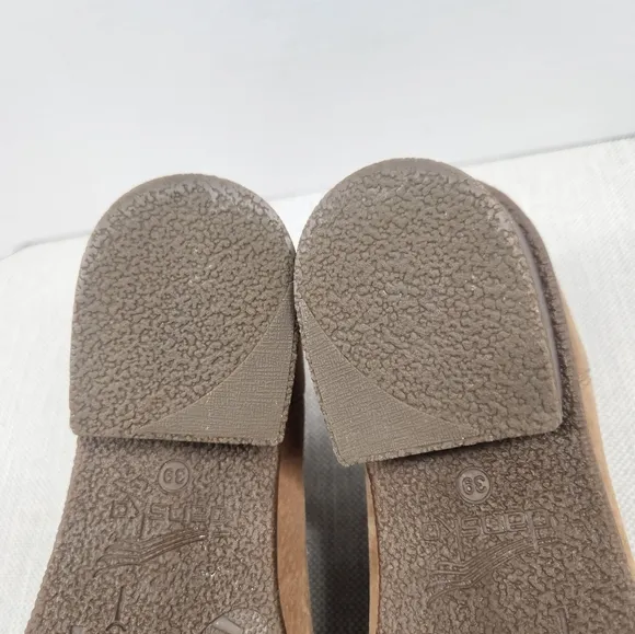 Dansko Bea Biscotti Size 39 Tan Leather Boots Waterproof