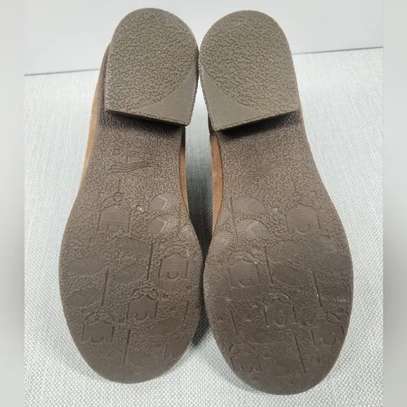 Dansko Bea Biscotti Size 39 Tan Leather Boots Waterproof