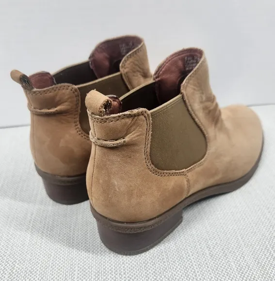 Dansko Bea Biscotti Size 39 Tan Leather Boots Waterproof