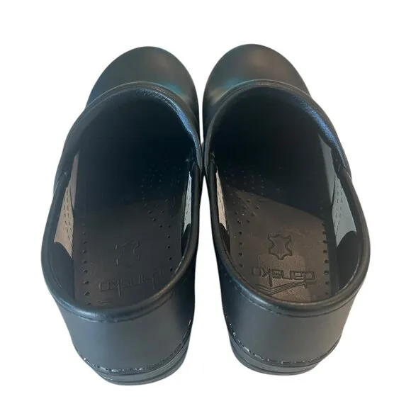 Dansko Black Leather Slip On Casual Clog Shoes Women’s Work Wear Size 38 7.5-8