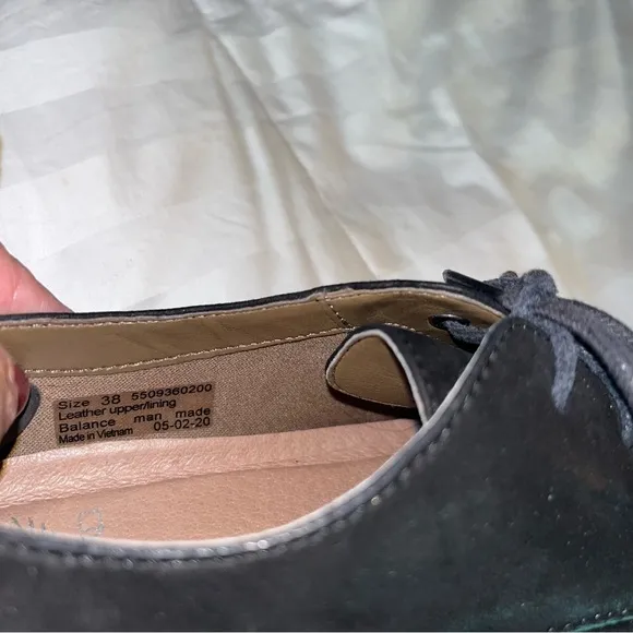 Dansko Finola Oxford Classic Lace-Up Comfort Shoes