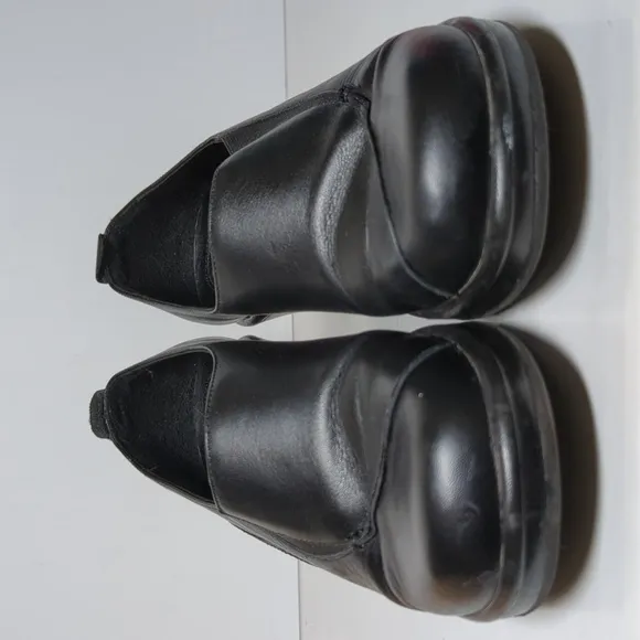 Dansko wedge slip on clog shoes women's size 9.5-10.  EU 40