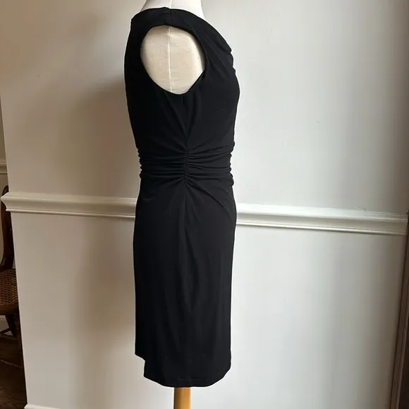 David Meister Cowl Neck Ruched Waist Black Knee Length Dress Size 4 EUC