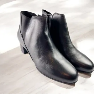 David Tate Booties womens 9.5 Black Pikie Leather Ankle Boots Winter Fashion