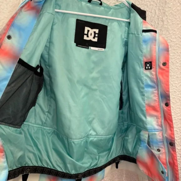 DC Shoes Women’s Water Resistant Snow Puffer Jacket Fur Size Small Multi…