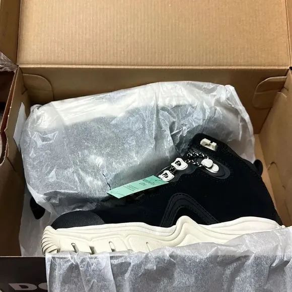 DC Women's Navigator Black Fashion Boot Size 5.5 NIB