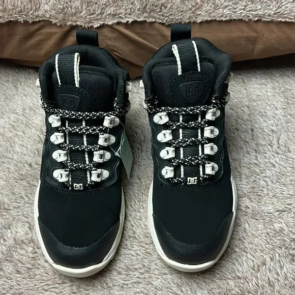 DC Women's Navigator Black Fashion Boot Size 5.5 NIB