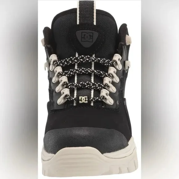 DC Women's Navigator Black Fashion Boot Size 5.5 NIB