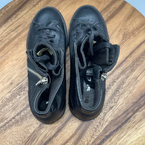Diesel Beach Pit W Shoes Womens 7 Black Leather Side Zip Comfort Casual Sneakers
