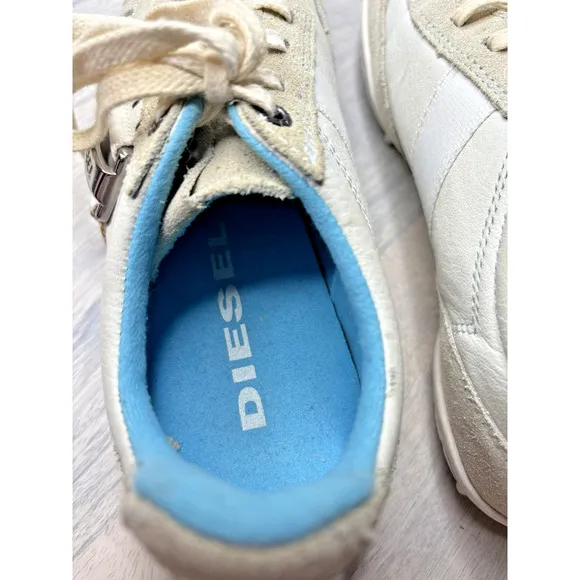 Diesel Sport Shoe 7.5 White and Blue