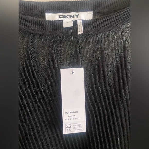 DKNY by Donna Karan Patterned Sheer Yarn Boat Neck LongSleeve Sweater Size M NWT