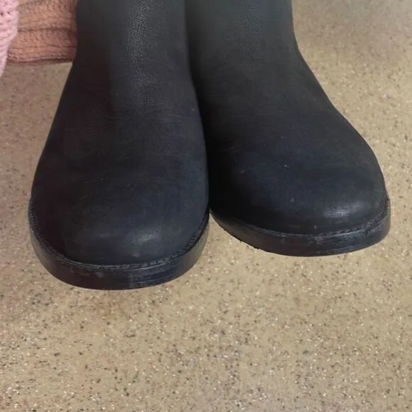 DKNY Times Black Nubuck Suede Stacked Heel Slip On Mules sz 8.5