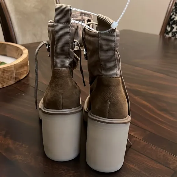 Dolce Vita Celida Boots