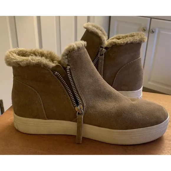 Dolce Vita Platform Sneakers Womens Size 9.5‎ Shoes Leather Faux Fur High Top