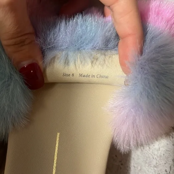 DOLCE Vita Slides/Sandals Women’s Size 8 Bright Cotton Candy Tie Dye Faux Fur