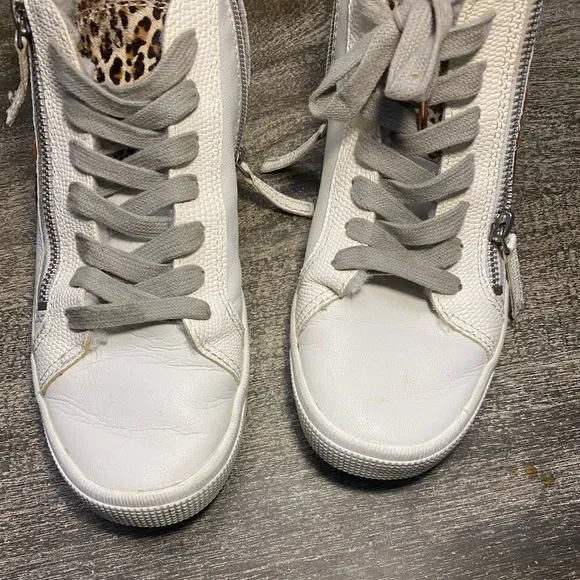 Dolce Vita Zonya Plush sneakers with zippers &amp; with gold and silver accents