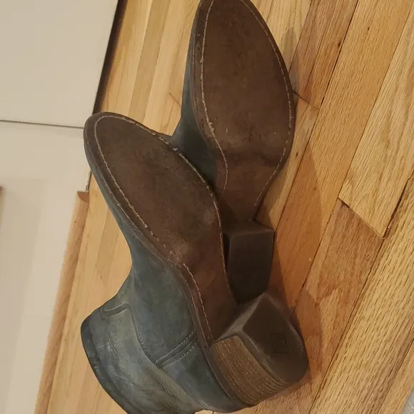 Donald Pliner Darua Western Couture Boot Size 8