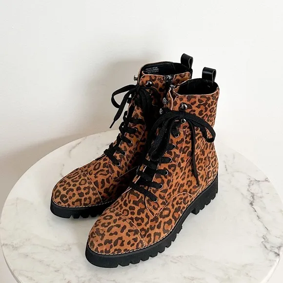 Donald Pliner New Ease Natural Leopard Boots Size 6.5
