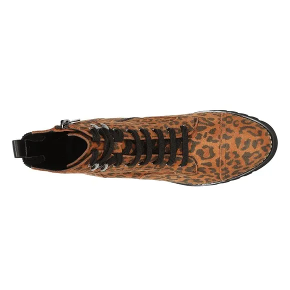 Donald Pliner New Ease Natural Leopard Boots Size 6.5