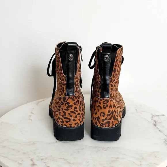 Donald Pliner New Ease Natural Leopard Boots Size 6.5