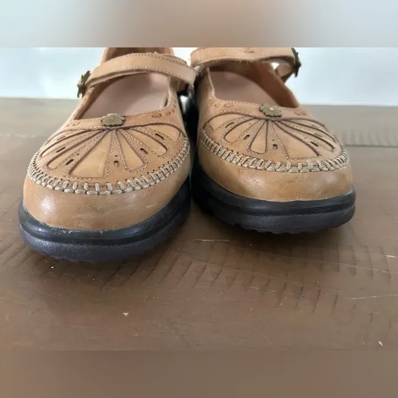Dr. Comfort Paradise Women’s Tan Casual Shoes - Size 8XW