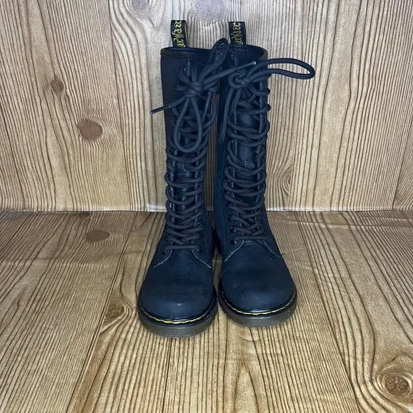 Dr. Marten 1914 J leather tall lace up boots Kids 11