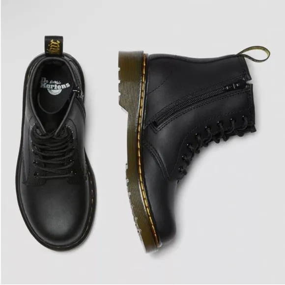 DR MARTEN DOC’S JUNIOR 1460 J SOFTY T LEATHER LACE UP BOOTS Size 4