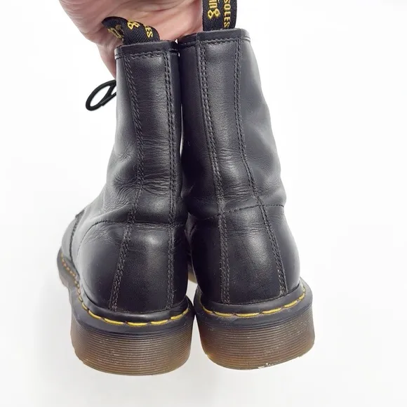 Dr Martens 1460 8-Eye Boots Black Modern Classics size 10