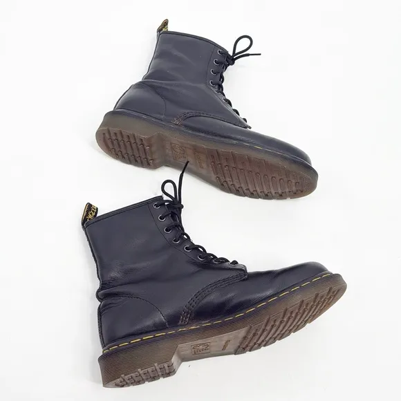 Dr Martens 1460 8-Eye Boots Black Modern Classics size 10