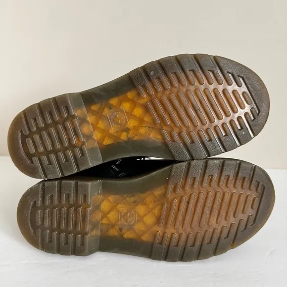 DR MARTENS 1460 J size US 4 M