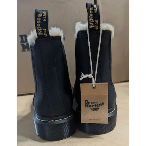Dr. Martens 2976 Leonore Faux Fur Lined Black Leather Chelsea Boots UK 6 NIB