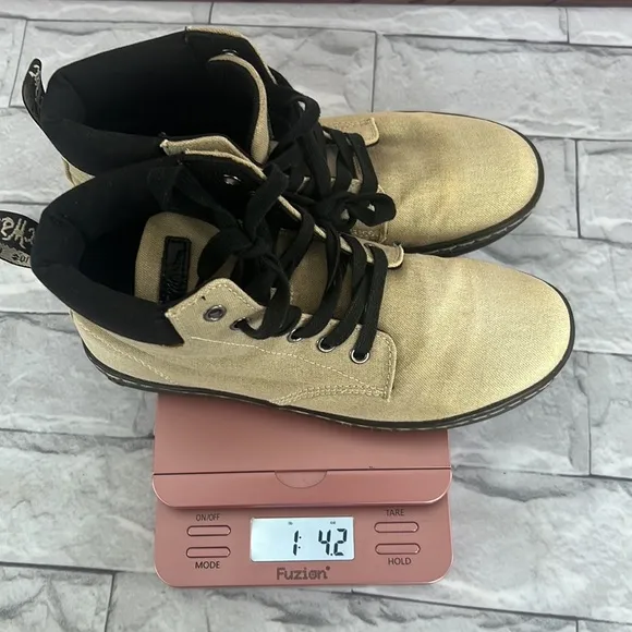 Dr Marten’s Airwair Maelly chukka ankle canvas tan booties size 7