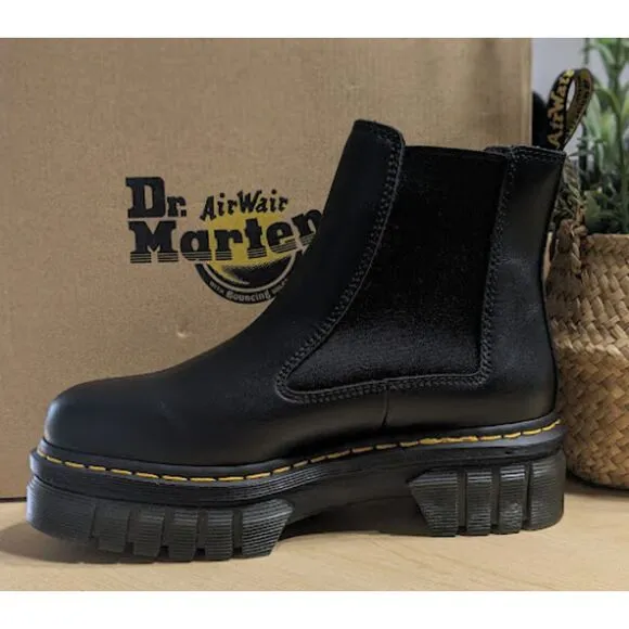 Dr. Martens Audrick Black Nappa Lux Leather Platform Chelsea Boots UK 6 NIB