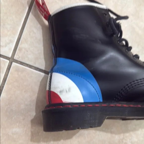 Dr. Martens Black and Blue the who Boots Sz 8 women’s 1460