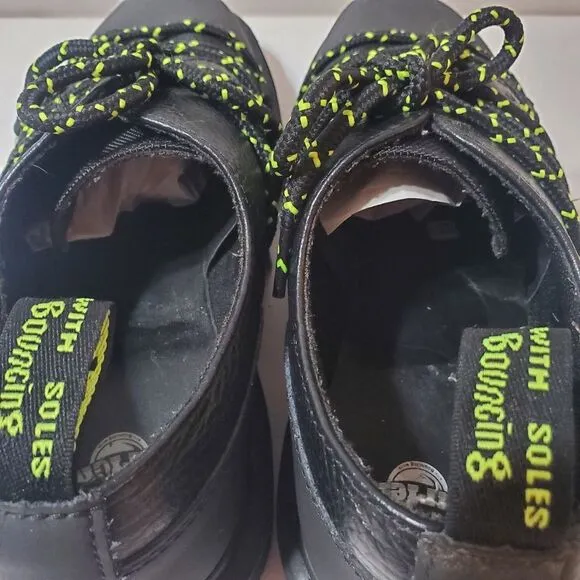 Dr. Martens Estrela Women's Black Oxford Shoes Airwair