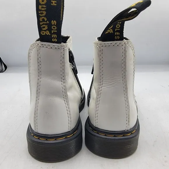 Dr. Martens Junior Size 11 White Smooth Leather Chelsea Boots Walking 2976J