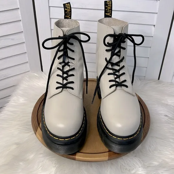 DR. MARTENS l Audrick Nappa Leather Cobblestone Grey Platform Ankle  Boots 9