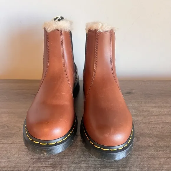 Dr. Martens Leonore Faux Fur Lined Women's Pull On Boot Size 10 SKU#243177