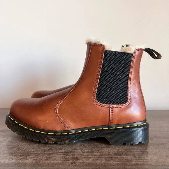 Dr. Martens Leonore Faux Fur Lined Women's Pull On Boot Size 10 SKU#243177